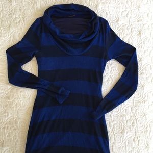 Soprano XS cowl neck lined dress